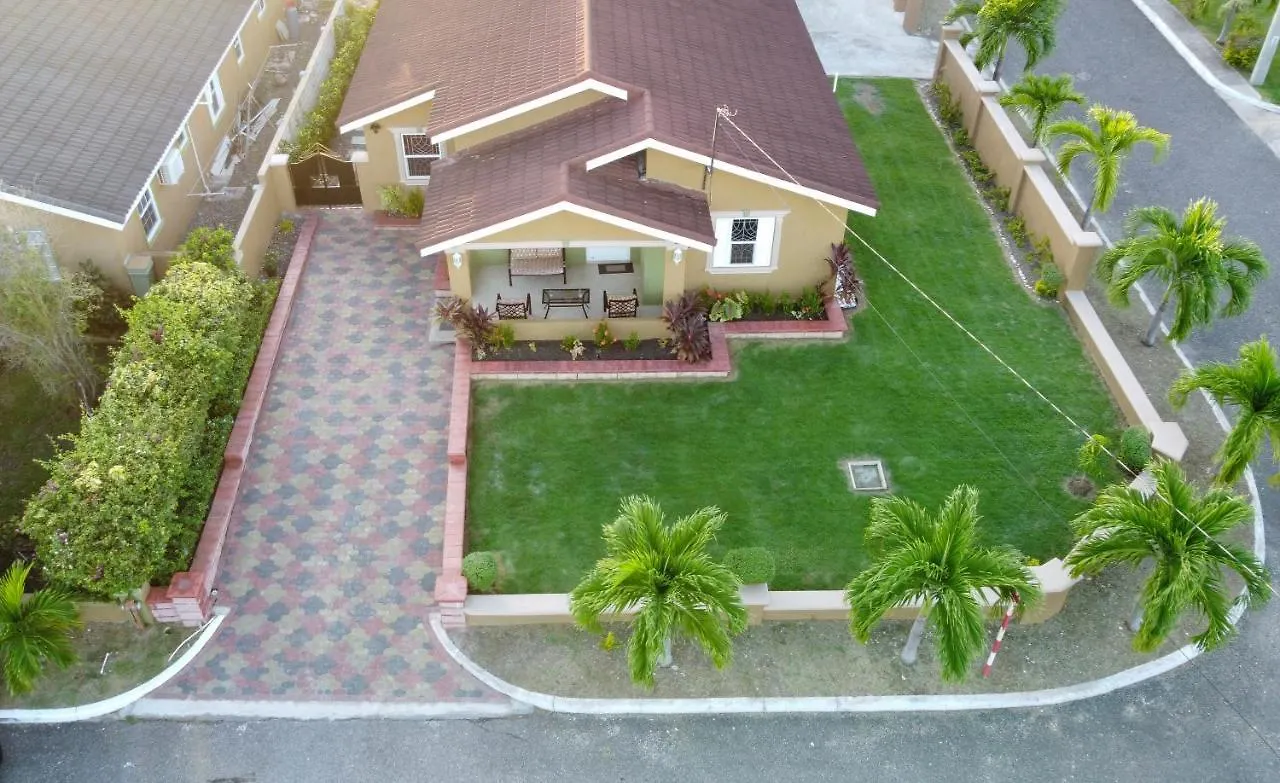 La Palmera Villa Saint Ann's Bay Chalet